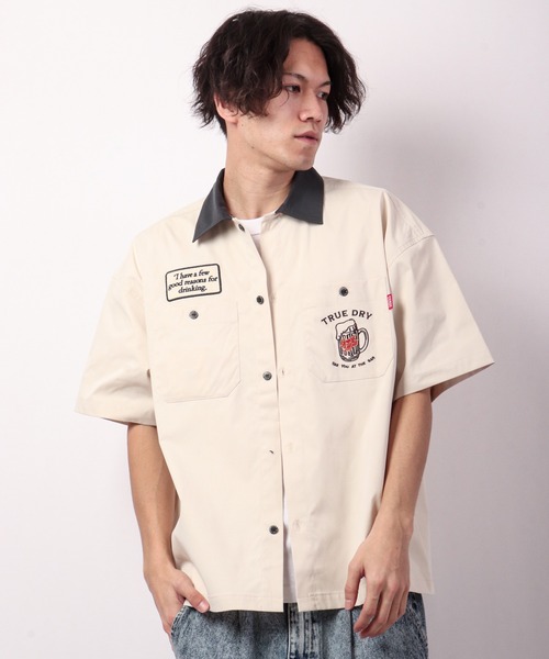 POWER TO THE PEOPLE(パワートゥーザピープル)の「POWER TO THE PEOPLE ワッペンワークシャツ(シャツ/ブラウス・メンズ・サックスブルー/アイボリー/チャコールグレー/ブラウン・L/M)」の10枚目の写真