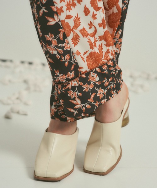 PUBLIC TOKYO(パブリックトウキョウ)の「【セットアップ対応】ヴィンテージフラワーワイドパジャマパンツ /ウォッシャブル(その他パンツ・レディース・オレンジ/ブルー・FREE)」の18枚目の写真