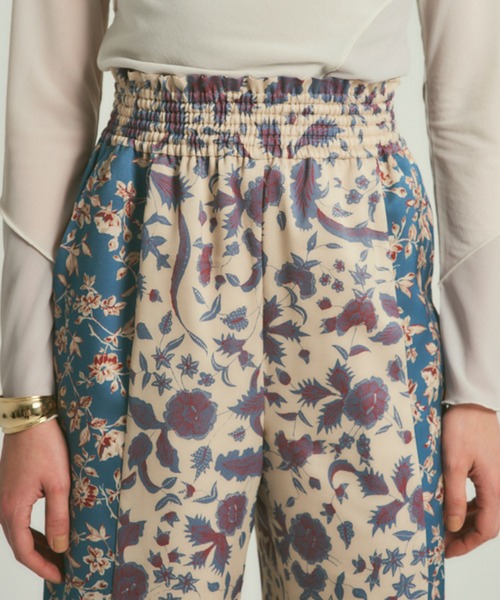 PUBLIC TOKYO(パブリックトウキョウ)の「【セットアップ対応】ヴィンテージフラワーワイドパジャマパンツ /ウォッシャブル(その他パンツ・レディース・オレンジ/ブルー・FREE)」の7枚目の写真