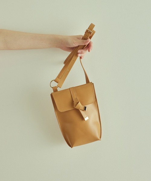 VIS（ビス）の「【アップサイクル】レザーミニミニショルダーバッグ（ショルダーバッグ・レディース・ブラック/ブラウン/グレー系その他/イエロー系その他/イエロー系その他4・FREE）」の5枚目の写真