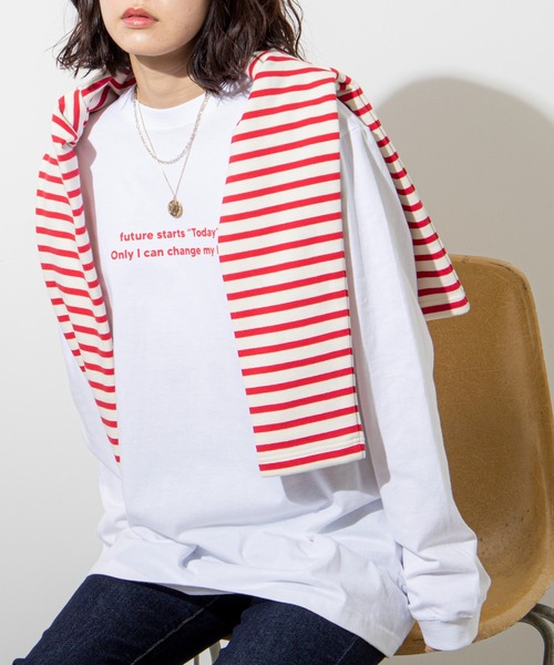 ANGIE(アンジー)の「【UNITED ATHLE】メッセージカラーロゴプリントロンT(Tシャツ/カットソー・レディース・ホワイト×グリーン/ホワイト×ブラック/スミクロ/ホワイト×ブルー/ダークグリーン/ホワイト×レッド・MEDIUM/LARGE)」の2枚目の写真