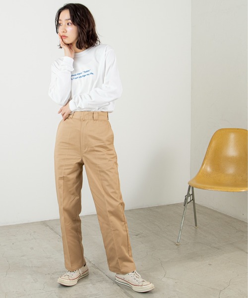 ANGIE(アンジー)の「【UNITED ATHLE】メッセージカラーロゴプリントロンT(Tシャツ/カットソー・レディース・ホワイト×グリーン/ホワイト×ブラック/スミクロ/ホワイト×ブルー/ダークグリーン/ホワイト×レッド・MEDIUM/LARGE)」の9枚目の写真