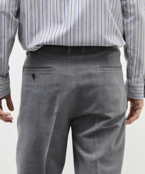 MEN'S MELROSE（メンズメルローズ）の「2wayTWギャバジンツータックパンツ（その他パンツ・メンズ・ブラック/グレー・S/M/L）」の7枚目の写真