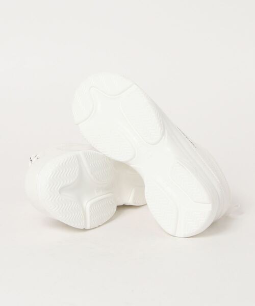 by LOVEiT(バイラビット)の「厚底スニーカー(スニーカー・キッズ・ブラック/オフホワイト・23cm/21cm/24cm/22cm)」の9枚目の写真