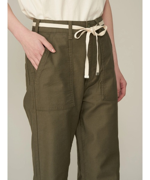 AMERICAN HOLIC（アメリカンホリック）の「ベルト付きベーカーパンツ（カーゴパンツ・レディース・カーキ/ネイビー・S/M/L）」の5枚目の写真