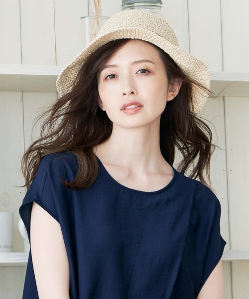 ikka（イッカ）の「細編みダウンハット（ハット・レディース・オフホワイト/ダークグレー/キャメル・FREE）」の20枚目の写真