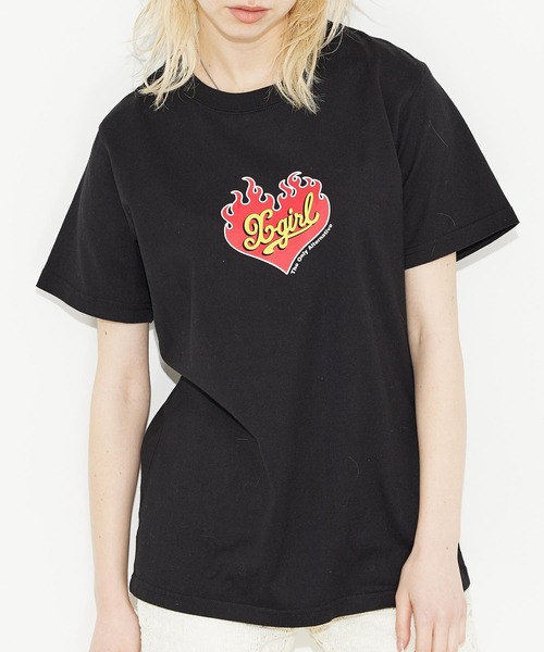 X-girl（エックスガール）の「BURNING HEART S/S GIRLS TEE/バーニングハート　ガールズTシャツ（Tシャツ/カットソー・レディース・ホワイト/ブラック/ライトパープル・M/S）」の3枚目の写真