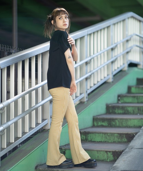 X-girl（エックスガール）の「BURNING HEART S/S GIRLS TEE/バーニングハート　ガールズTシャツ（Tシャツ/カットソー・レディース・ホワイト/ブラック/ライトパープル・M/S）」の5枚目の写真