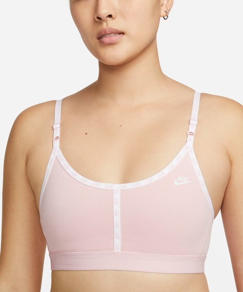 NIKE（ナイキ）の「NIKE WOMENS  DF AIR INDY LOGO STRP / ナイキ ウィメンズ ドライフィット スポーツ ブラ 【SP】（スポーツブラ・レディース・ピンク/ブラック・S/M/L）」の2枚目の写真