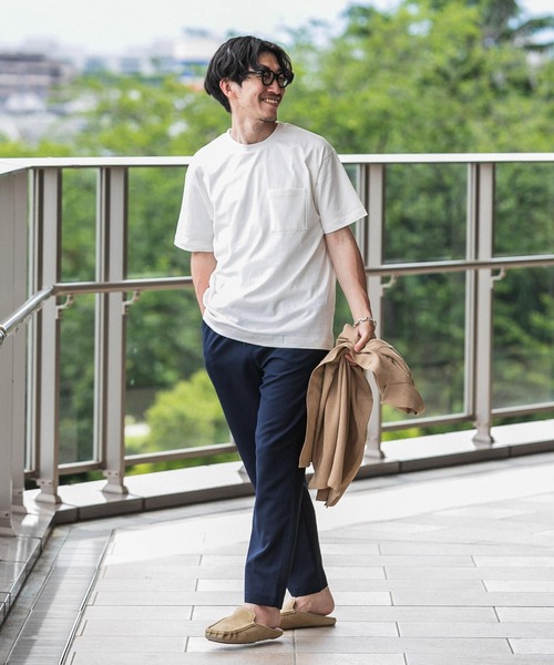 ITEMS URBANRESEARCH（アイテムズ アーバンリサーチ）の「天竺クルーネック ムジポケットTシャツ（Tシャツ/カットソー・メンズ・オフホワイト/ブラック/ブラウン/モカ・MEDIUM/LARGE）」の9枚目の写真