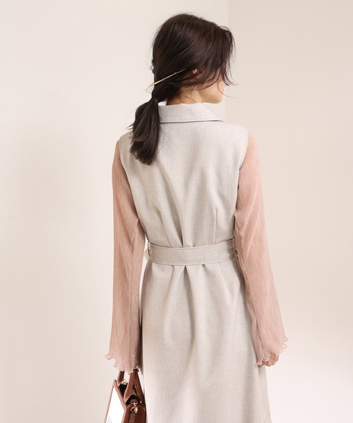 one after another NICE CLAUP（ワンアフターアナザーナイスクラップ）の「トレンチノースリーブワンピース（ワンピース・レディース・ブラウン/ベージュ・FREE）」の19枚目の写真