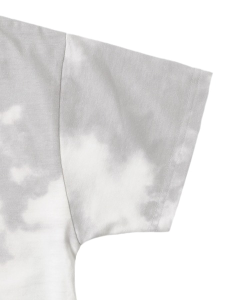 GLAZOS(グラソス)の「天竺・接触冷感ドロップショルダータイダイロゴプリント半袖Tシャツ【セットアップ対応】(Tシャツ/カットソー・キッズ・グレー/ブルー/オレンジ・150cm/140cm/160cm/170cm/130cm)」の15枚目の写真