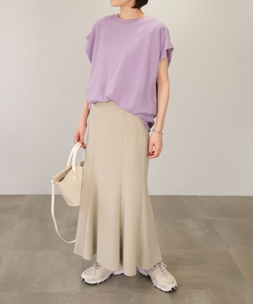 ＡＮＤＪ（アンドジェイ）の「オーバーサイズノースリーブスウェット（スウェット・レディース・ホワイト/パープル/ブラック・M）」の14枚目の写真