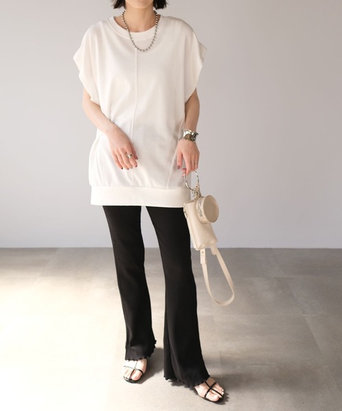 ＡＮＤＪ（アンドジェイ）の「オーバーサイズノースリーブスウェット（スウェット・レディース・ホワイト/パープル/ブラック・M）」の4枚目の写真