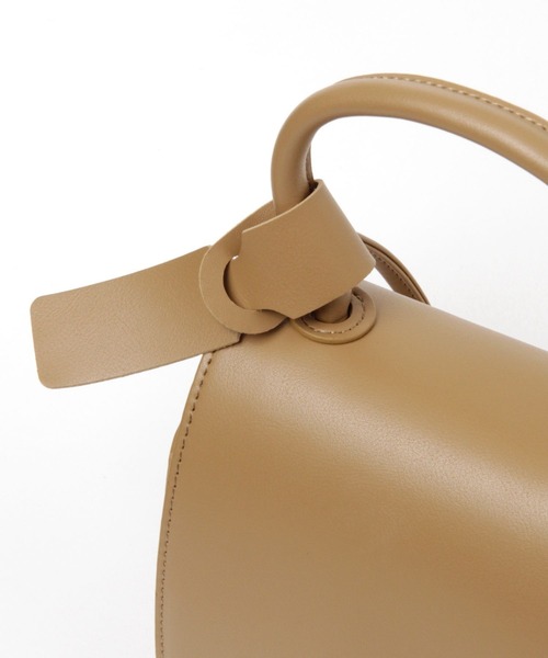 mysty woman（ミスティウーマン）の「フラップワンハンドルバッグ 285689（ショルダーバッグ・レディース・ブラック/ベージュ・FREE）」の11枚目の写真