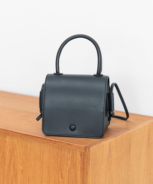 mysty woman（ミスティウーマン）の「フラップワンハンドルバッグ 285689（ショルダーバッグ・レディース・ブラック/ベージュ・FREE）」の19枚目の写真