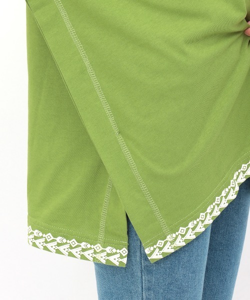 チチカカ（チチカカ）の「リサイクル素材ｘキカプリントチュニック（チュニック・レディース・ホワイト/パープル/グリーン・FREE）」の15枚目の写真