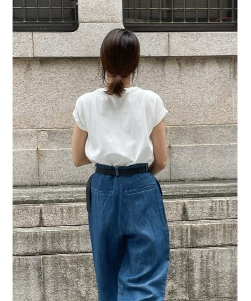 ulu(ウル)の「roundneck roll up Tshirt(Tシャツ/カットソー・レディース・ホワイト・FREE)」の8枚目の写真