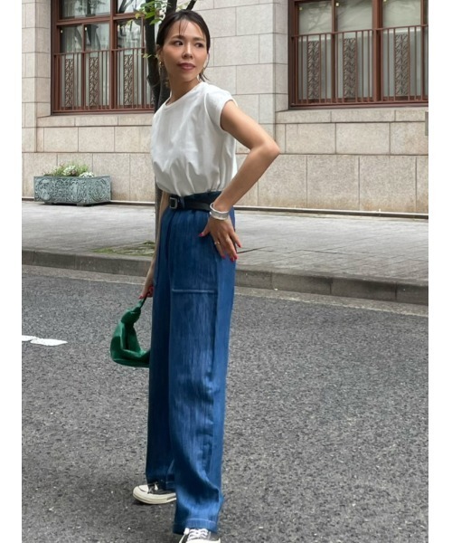 ulu(ウル)の「roundneck roll up Tshirt(Tシャツ/カットソー・レディース・ホワイト・FREE)」の10枚目の写真