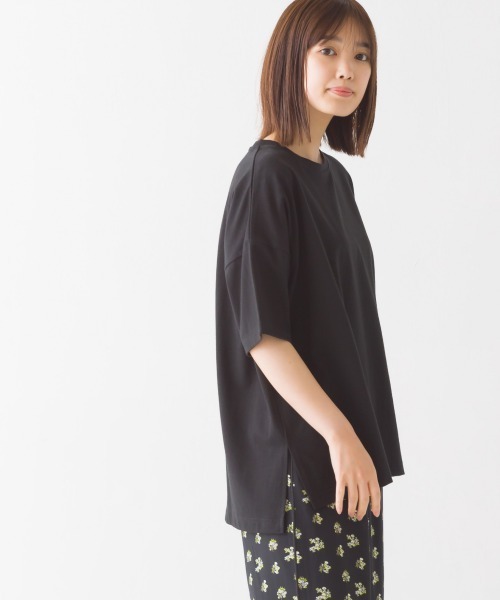 OMNES（オムネス）の「撥水加工ワイドT半袖シャツ（Tシャツ/カットソー・レディース・ベージュ/ネイビー/ブラック/ピンク/ホワイト・FREE）」の19枚目の写真