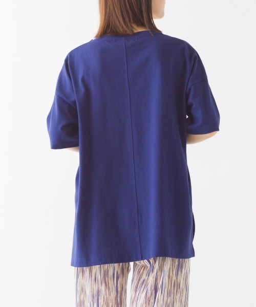 OMNES（オムネス）の「撥水加工ワイドT半袖シャツ（Tシャツ/カットソー・レディース・ベージュ/ネイビー/ブラック/ピンク/ホワイト・FREE）」の8枚目の写真