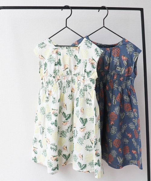 BREEZE（ブリーズ）の「総柄サンドレス（ドレス・キッズ・ネイビー/イエロー・80/90/100/110/130/120/140）」の2枚目の写真