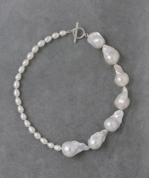 ISOLATION(アイソレーション)の「【ISOLATION / アイソレーション】 Baroque Pearl Necklace / 淡水バロックパール マンテルネックレス(ネックレス・レディース・ホワイト・40cm)」の17枚目の写真