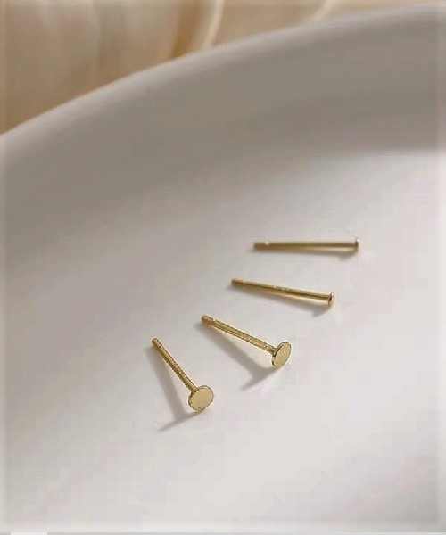 Ritomo De Ricco(リトモ・デ・リコ)の「スターリングシルバーシンプルプチピアス オールシルバー925(ピアス(両耳用)・レディース・シルバー/ゴールド/シルバー系その他/ゴールド系その他・FREE)」の3枚目の写真