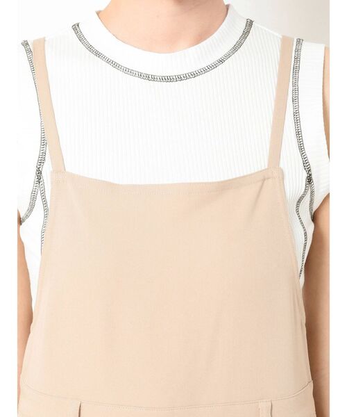 EVRIS（エヴリス）の「バッククロスツイルサロペット（サロペット/オーバーオール・レディース・ブラック/ベージュ/グリーン・FREE）」の21枚目の写真