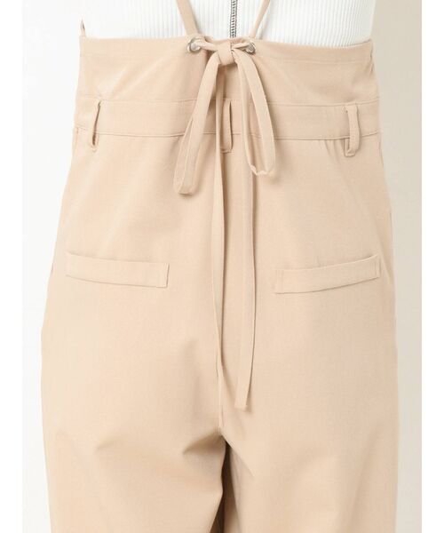 EVRIS（エヴリス）の「バッククロスツイルサロペット（サロペット/オーバーオール・レディース・ブラック/ベージュ/グリーン・FREE）」の14枚目の写真