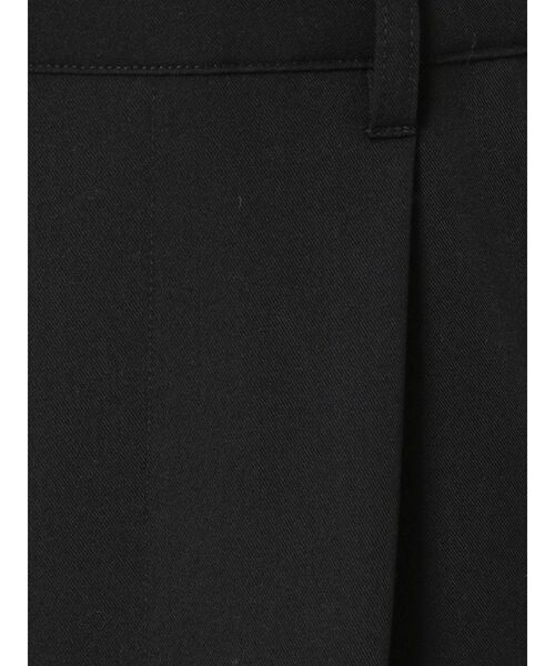 EVRIS（エヴリス）の「バッククロスツイルサロペット（サロペット/オーバーオール・レディース・ブラック/ベージュ/グリーン・FREE）」の6枚目の写真