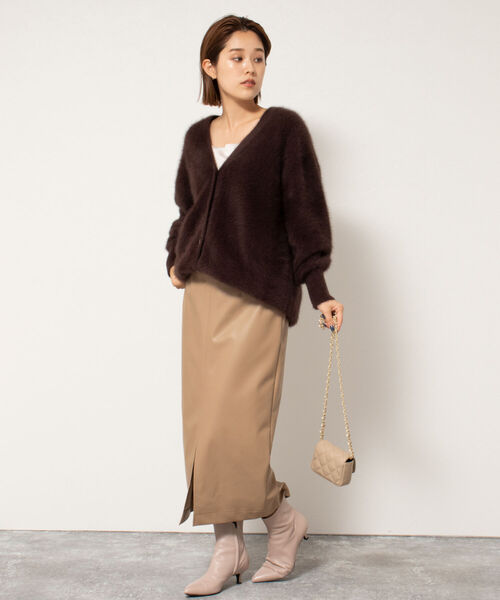 NOLLEY’S Sophi(ノーリーズソフィ)の「フェイクレザーハイウエストタイトスカート(スカート・レディース・ブラック/ベージュ・38/36)」の7枚目の写真