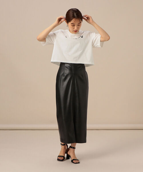 NOLLEY’S Sophi(ノーリーズソフィ)の「フェイクレザーハイウエストタイトスカート(スカート・レディース・ブラック/ベージュ・38/36)」の16枚目の写真