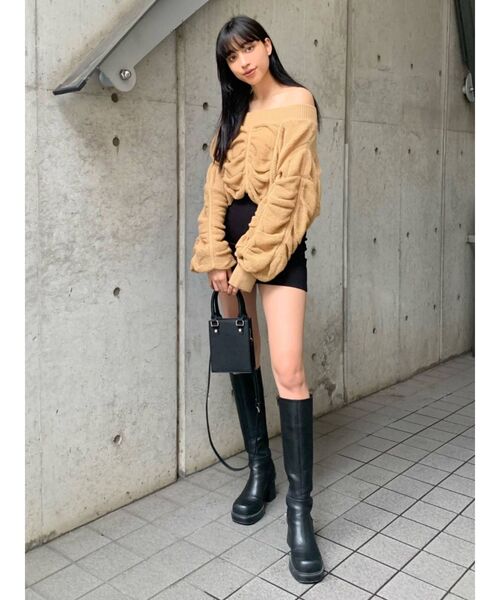 EMODA（エモダ）の「サイドゴアミドルブーツ（ブーツ・レディース・ブラック/アイボリー・SMALL/MEDIUM/LARGE）」の15枚目の写真