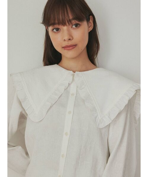 merry jenny(メリージェニー)の「floral コットンbigカラーブラウス(シャツ/ブラウス・レディース・アイボリー/オフホワイト/ブラック・FREE)」の5枚目の写真