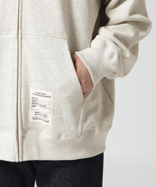 AVIREX（アヴィレックス）の「《AVIREX REBUILD COLLECTION》ステンシル パッチ ジップ パーカー / STENCIL PATCH ZIP PARKA / アヴィレックス / AVIREX（パーカー・メンズ・グレー/ホワイト系2/ブラック・M/L/2XL/XL）」の18枚目の写真