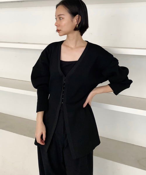 CEL ANSWER（シーイーエルアンサー）の「ボリュームスリーブカーディガン（カーディガン/ボレロ・レディース・ネイビー/ブラック/チャコールグレー・FREE）」の2枚目の写真
