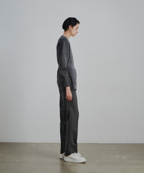 CEL ANSWER（シーイーエルアンサー）の「ボリュームスリーブカーディガン（カーディガン/ボレロ・レディース・ネイビー/ブラック/チャコールグレー・FREE）」の13枚目の写真