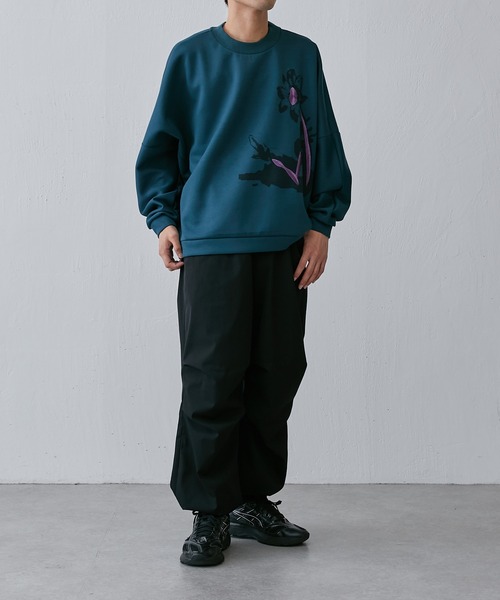 Lui's（ルイス）の「ダリア刺繍プリントプルオーバー（スウェット