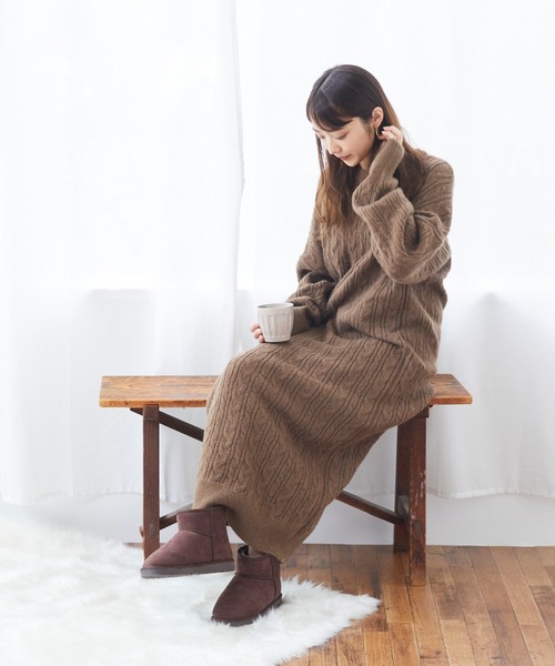 mooimooi（モーイモーイ）の「撥水ショート ムートンブーツ（ブーツ・レディース・チャコールグレー/ブラック/ダークブラウン/ベージュ/ブルー/キャメル/アイボリー系・LL/3L/4L/S/M/L）」の11枚目の写真