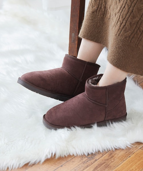 mooimooi（モーイモーイ）の「撥水ショート ムートンブーツ（ブーツ・レディース・チャコールグレー/ブラック/ダークブラウン/ベージュ/ブルー/キャメル/アイボリー系・LL/3L/4L/S/M/L）」の13枚目の写真