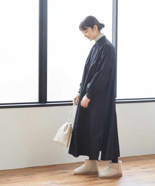 mooimooi（モーイモーイ）の「撥水ショート ムートンブーツ（ブーツ・レディース・チャコールグレー/ブラック/ダークブラウン/ベージュ/ブルー/キャメル/アイボリー系・LL/3L/4L/S/M/L）」の22枚目の写真