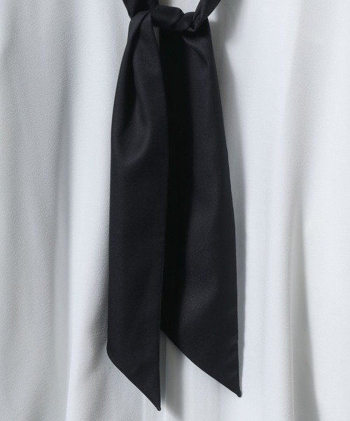 ANPAS(アンパス)の「Georgette Oversize Balloon Sleeve Scarf Collar Shirt/ジョーゼット オーバーサイズ バルーンスリーブ スカーフ襟 ボウタイ襟 シャツ(シャツ/ブラウス・メンズ・ホワイト/ブラック/ホワイト系その他・M/L)」の8枚目の写真