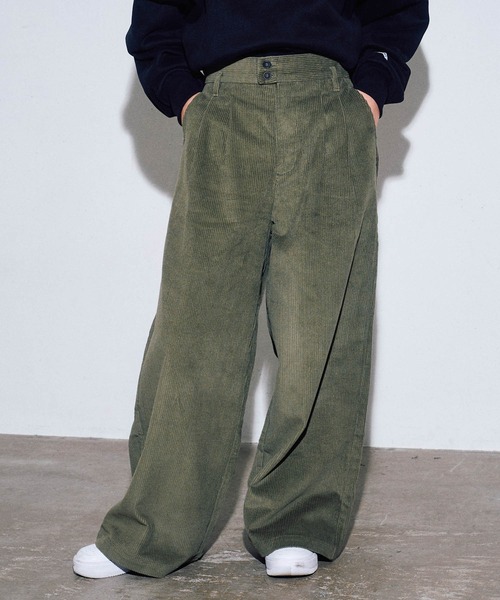 INTER FACTORY(インターファクトリー)の「こなん - コーデュロイストレートスラックス made in INTER FACTORY(スラックス・レディース・オリーブ/ブラック/ワインレッド・MEDIUM/LARGE)」の18枚目の写真