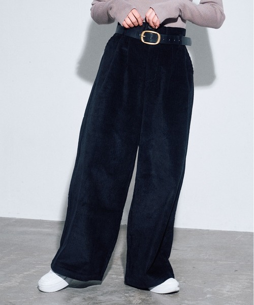 INTER FACTORY(インターファクトリー)の「こなん - コーデュロイストレートスラックス made in INTER FACTORY(スラックス・レディース・オリーブ/ブラック/ワインレッド・MEDIUM/LARGE)」の11枚目の写真