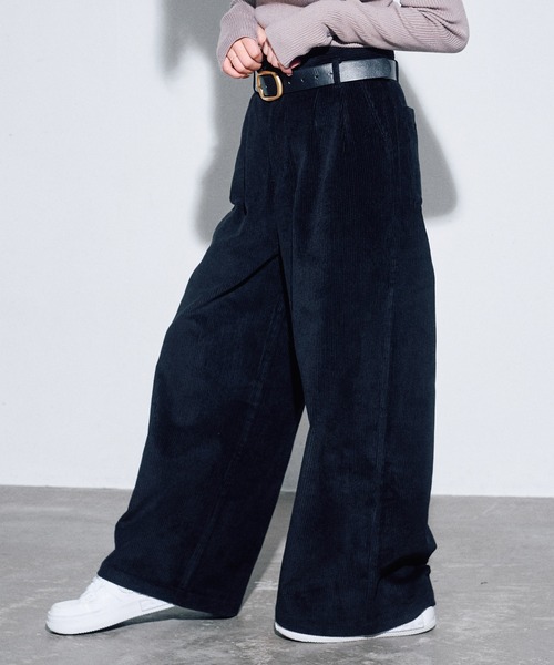 INTER FACTORY(インターファクトリー)の「こなん - コーデュロイストレートスラックス made in INTER FACTORY(スラックス・レディース・オリーブ/ブラック/ワインレッド・MEDIUM/LARGE)」の14枚目の写真