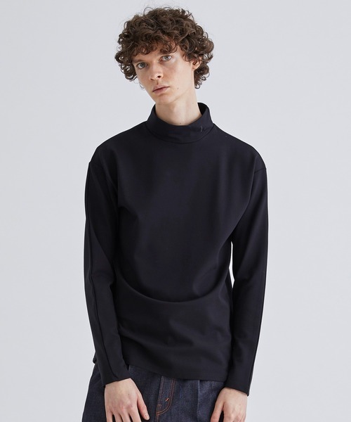LiNoH（リノー）の「EMBROIDERY TURTLENECK L/S TEE（Tシャツ/カットソー・メンズ・ブラック/ブルー/グリーン/オフホワイト・1/2）」の4枚目の写真