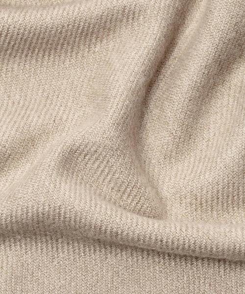 LEPSIM（レプシィム）の「洗える無地ストール　294848（ストール/ショール・レディース・アイボリー/グレー/ベージュ・ONE SIZE）」の8枚目の写真