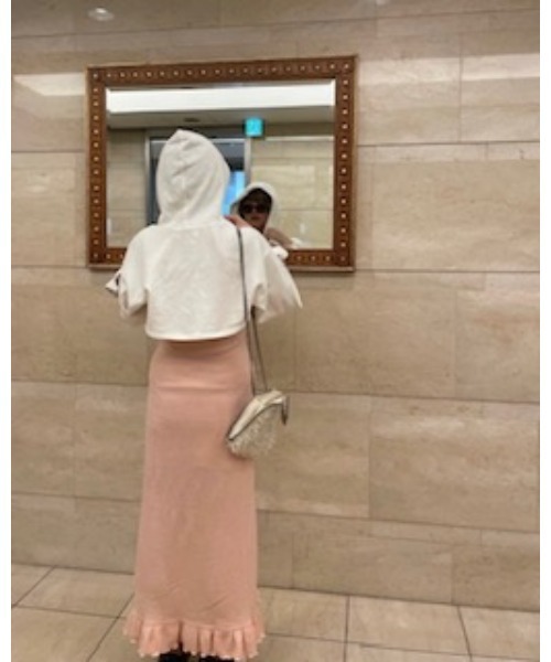 epine（エピヌ）の「Ee cropped hoodie（パーカー・レディース・ホワイト・FREE）」の18枚目の写真