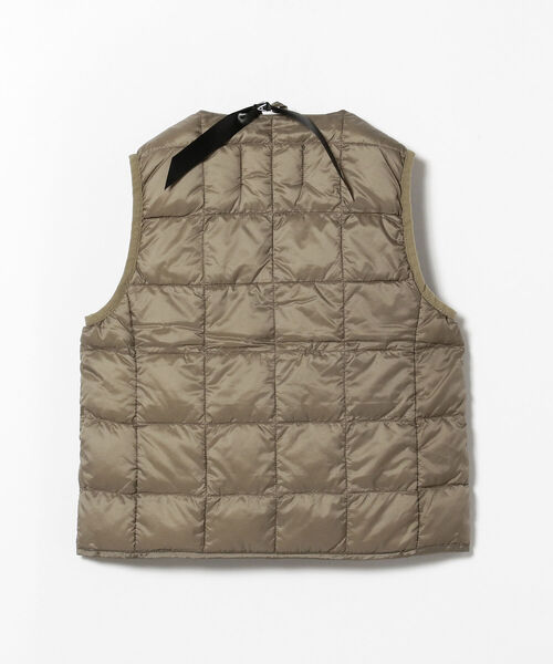 B:MING by BEAMS（ビーミングバイビームス）の「TAION / Vネックボタン インナーダウンベスト（100～140cm）（ベスト・キッズ・ベージュ/ミント/チャコールグレー・100/110/120/130/140）」の9枚目の写真